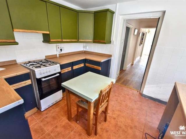House for sale in Pembroke Dock, Wales