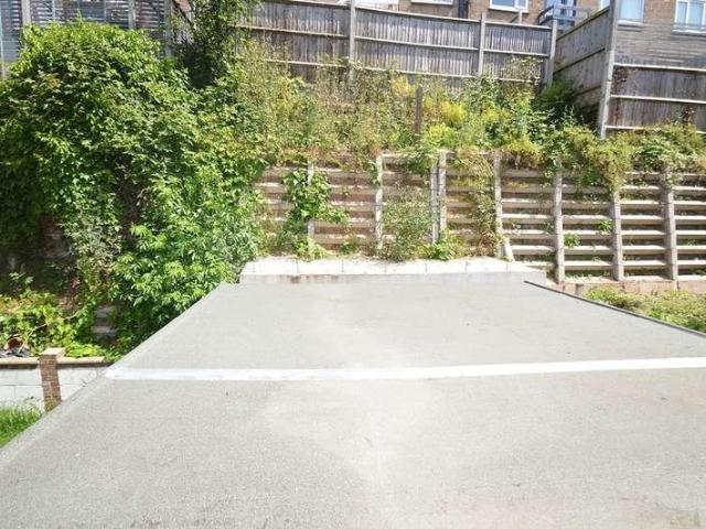 House for sale in Plumstead, Greater London