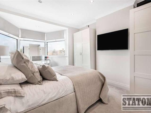House for sale in New Barnet, Greater London
