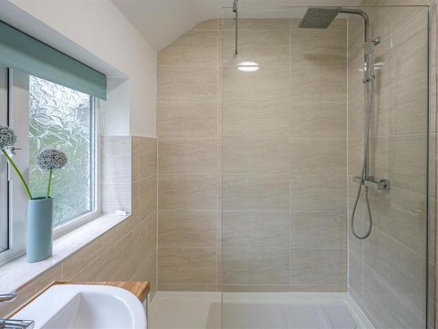 House for sale in Coseley, West Midlands