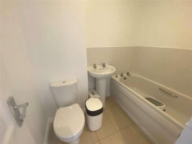House for sale in Burnside, Fence Houses