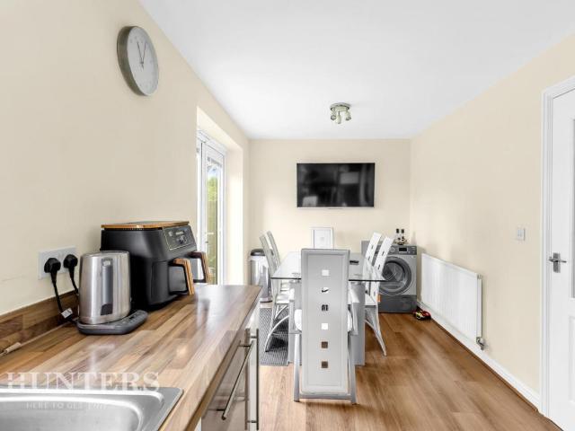 House for sale in Wardle, Burnedge