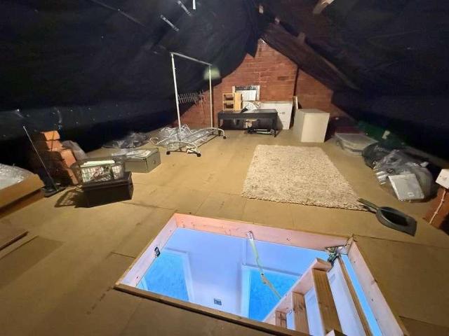 House for sale in Shirley, West Midlands