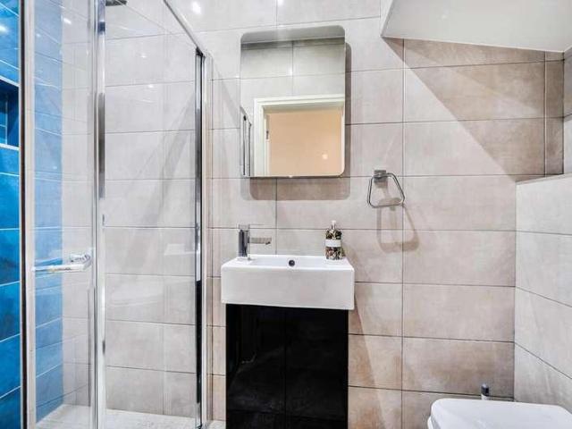 House for sale in Wealdstone, Greater London