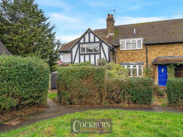 House for sale in Middle Park, Greater London