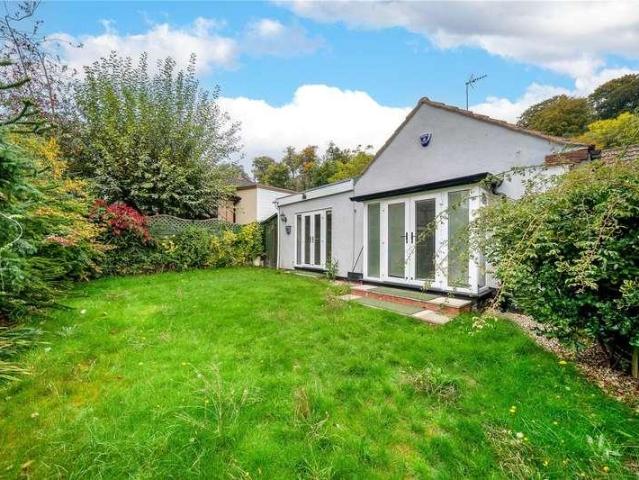 House for sale in Tettenhall, West Midlands
