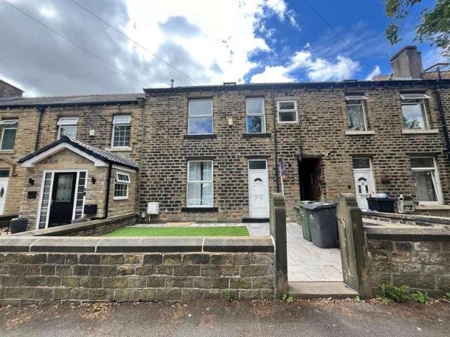 House for sale in Paddock, Milnsbridge