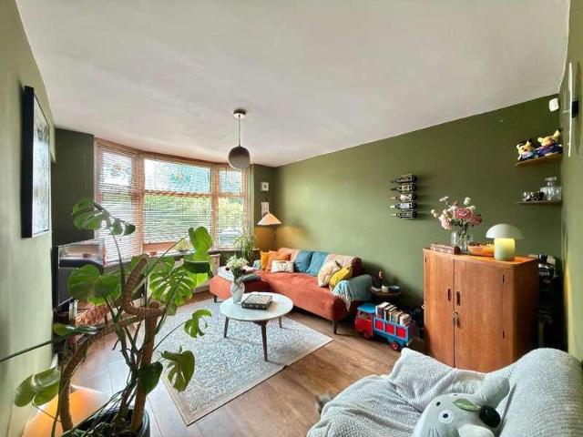 House for sale in Georgia, Greater Manchester