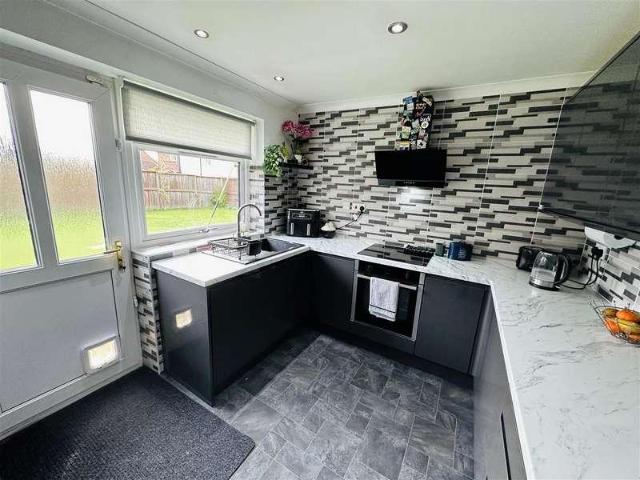 House for sale in Carlton