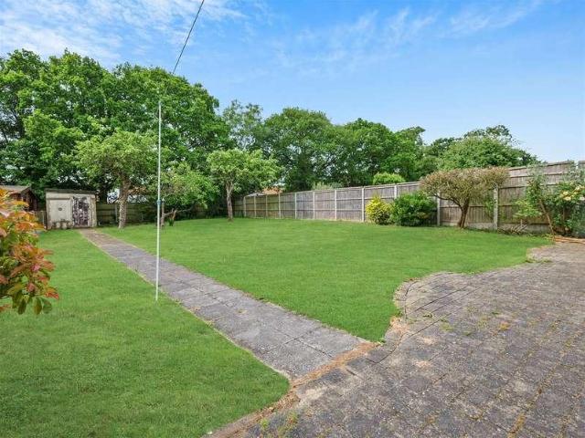 House for sale in Basildon, Laindon