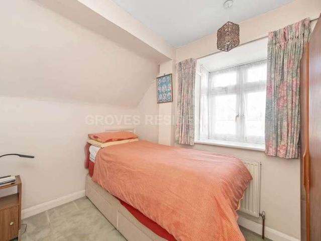 House for sale in New Malden, Greater London