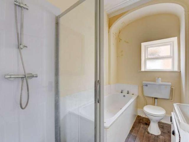 House for sale in Whitby, North Yorkshire