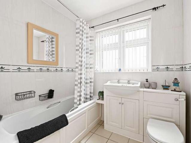 House for sale in Broughton, Aylesbury