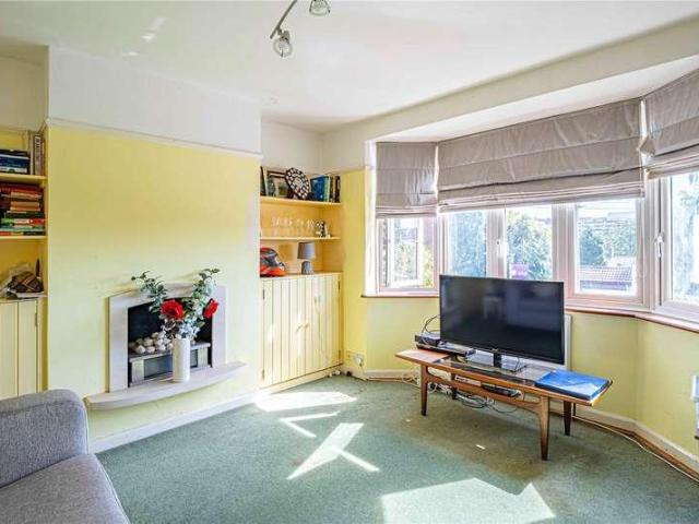 House for sale in Moorend, Pouchen End