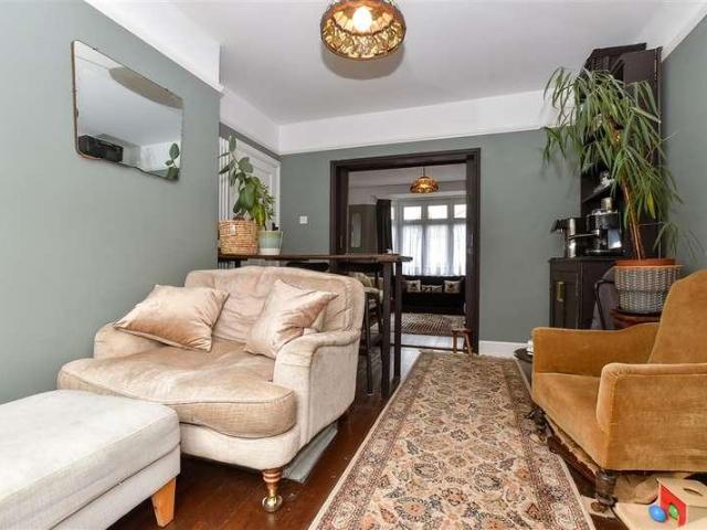 House for sale in Crabble, Dover