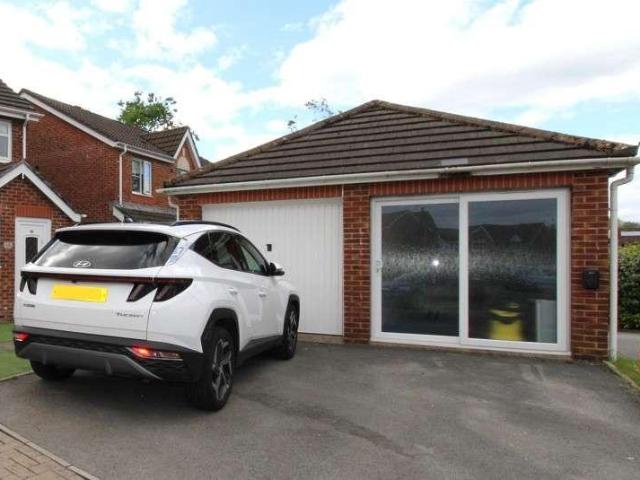 House for sale in Llangynwyd Middle, Wales