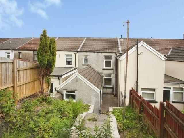 House for sale in Tonypandy, Penygraig