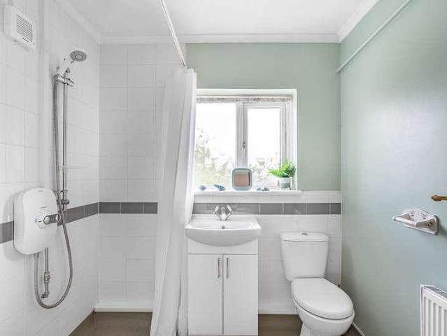 House for sale in Ashford