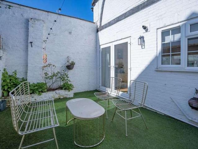 House for sale in Forthampton, Worcestershire
