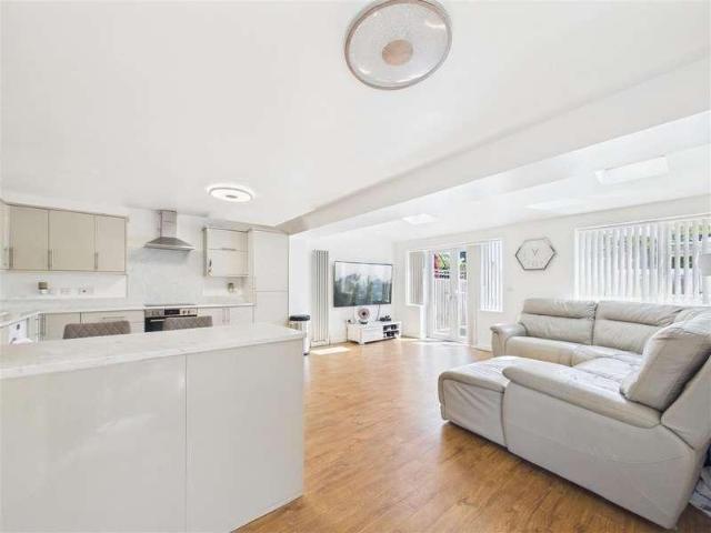 House for sale in Walsgrave On Sowe, West Midlands