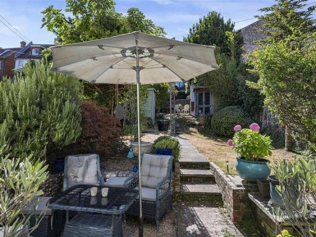 House for sale in Seaford, Iford