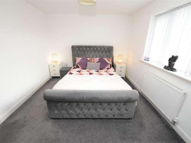 House for sale in Eccleshill, West Yorkshire