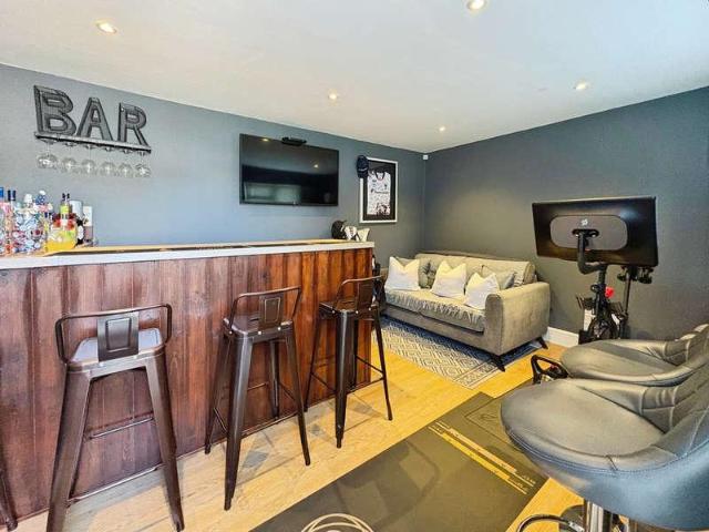 House for sale in Conham, Kingswood