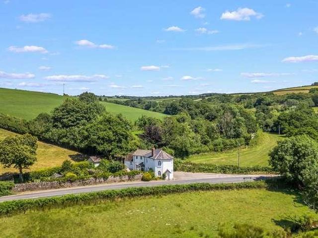 House for sale in Strode, Devon