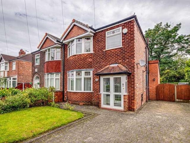 House for sale in Mosley, Trafford Park