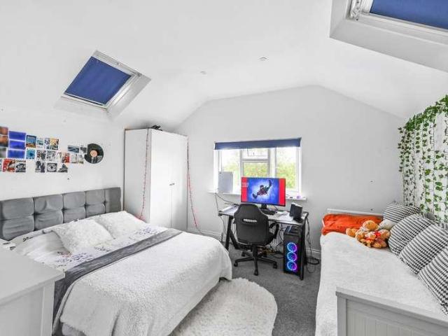 House for sale in Felsted, Duton Hill