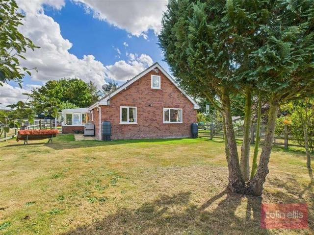 House for sale in West Ayton