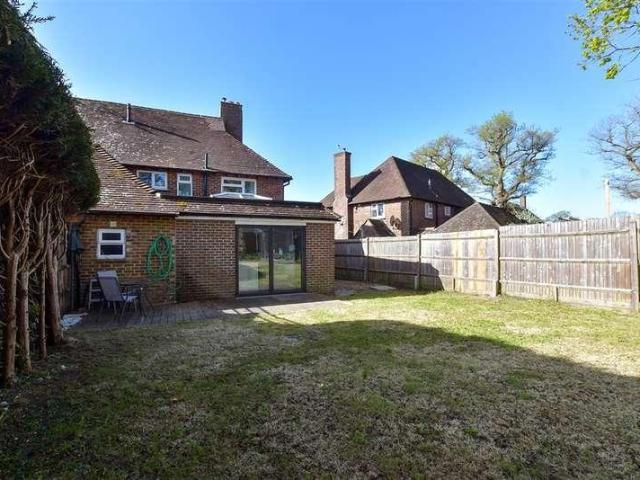 House for sale in Fole, Surrey