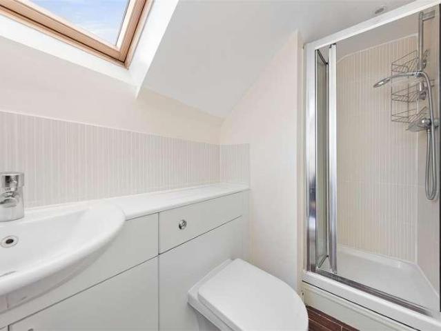 House for sale in Hawkwood, Greater London