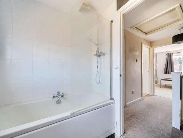 House for sale in Speen