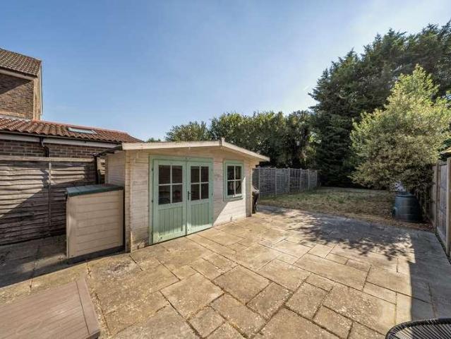 House for sale in Meath Green, Reigate and Banstead