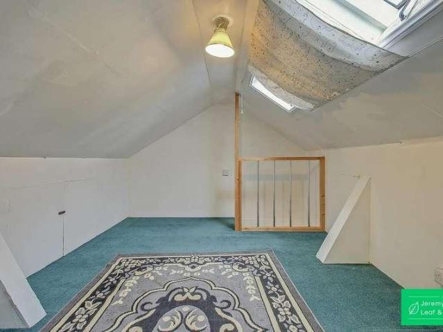 House for sale in North Finchley, Greater London