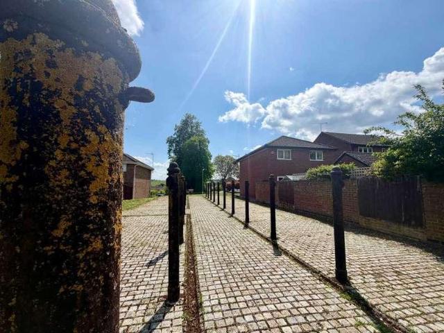 House for sale in Weedon Bec