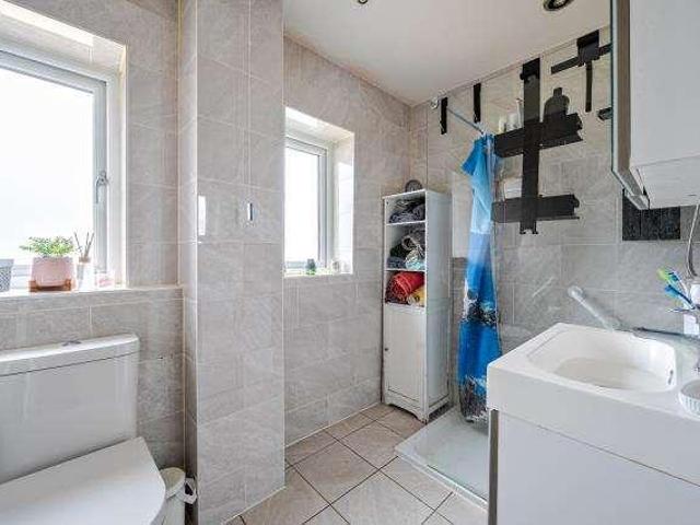 House for sale in Black Bourton, Oxfordshire