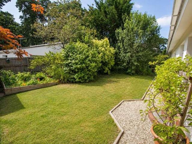 House for sale in West Hill, Budlake