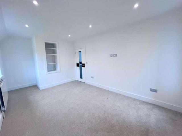 House for sale in Denham, Higher Denham