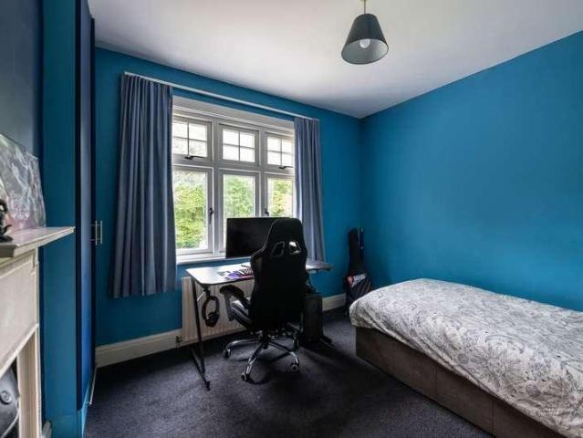 House for sale in Red Hill, Surrey