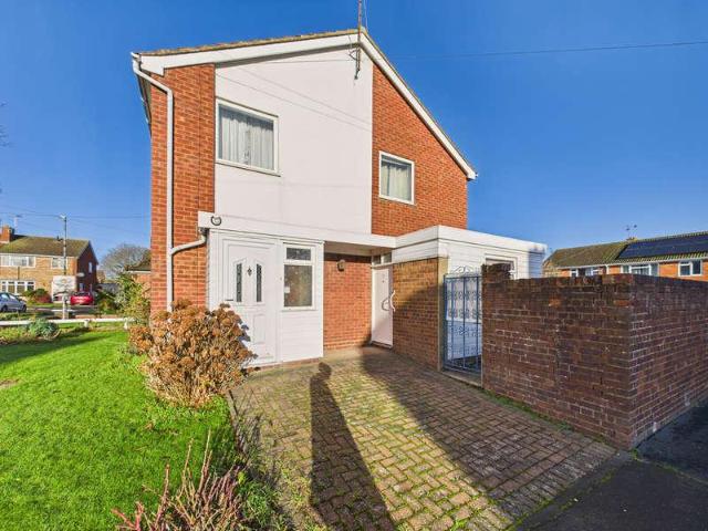 House for sale in Bedgrove, Aylesbury