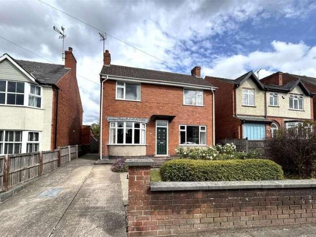 House for sale in Kedleston, East Midlands