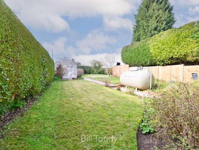 House for sale in Longdon, Boley Park