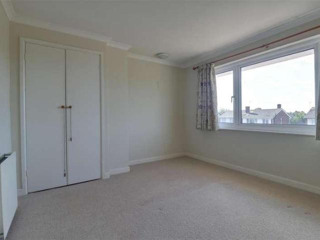 House for sale in Hampshire Farm, Spring Vale