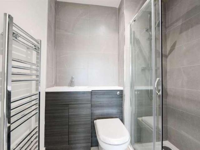 House for sale in Ringlestone, Midway