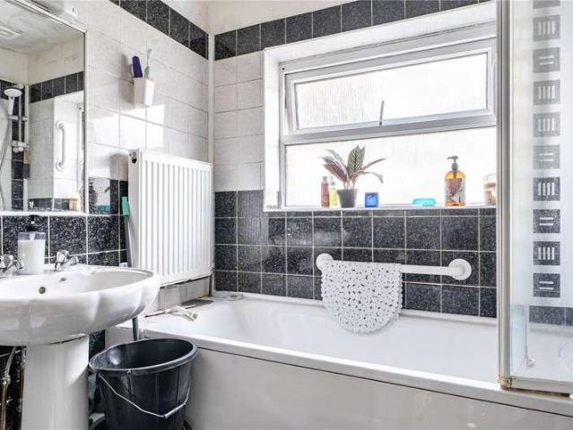 House for sale in London Borough of Croydon, Greater London
