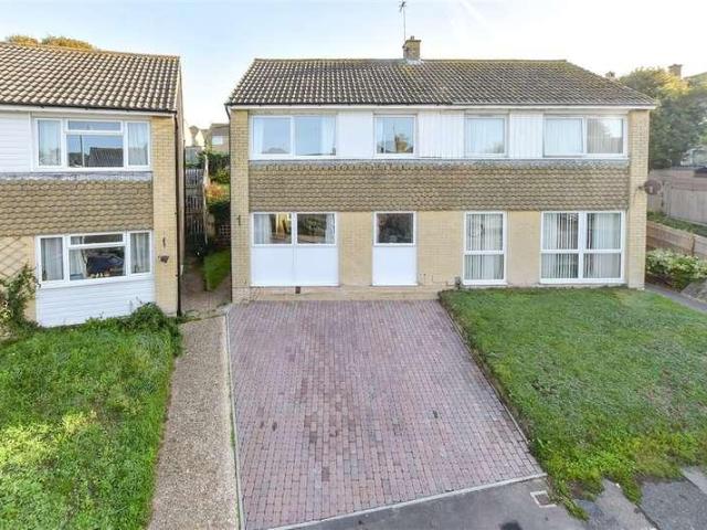 House for sale in Golden Valley, Folkestone and Hythe