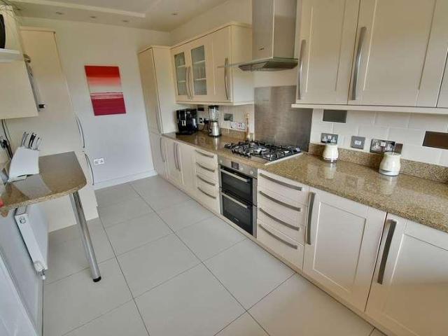 House for sale in Ferndown Town, Ameysford