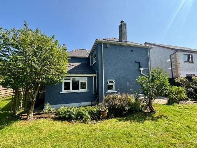 House for sale in Llanllwni, Wales